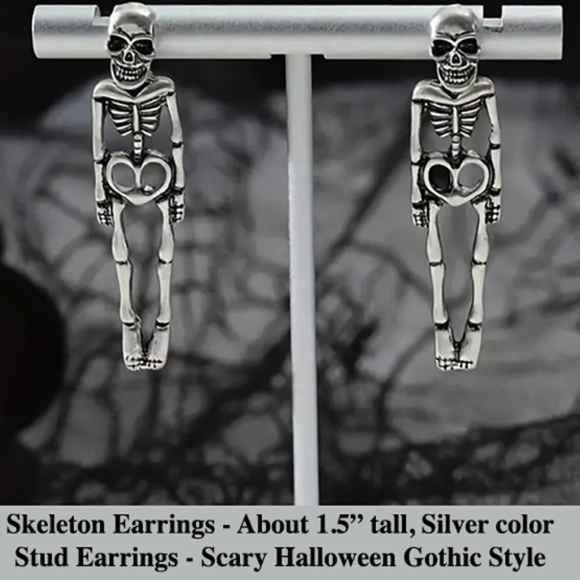 Skeleton Design Stud Earrings - Halloween Silvery , Retro Goth Style - Picture 1 of 5